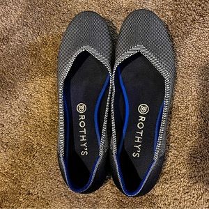 Rothy’s ballet flats. Size 10. No noticeable wear.